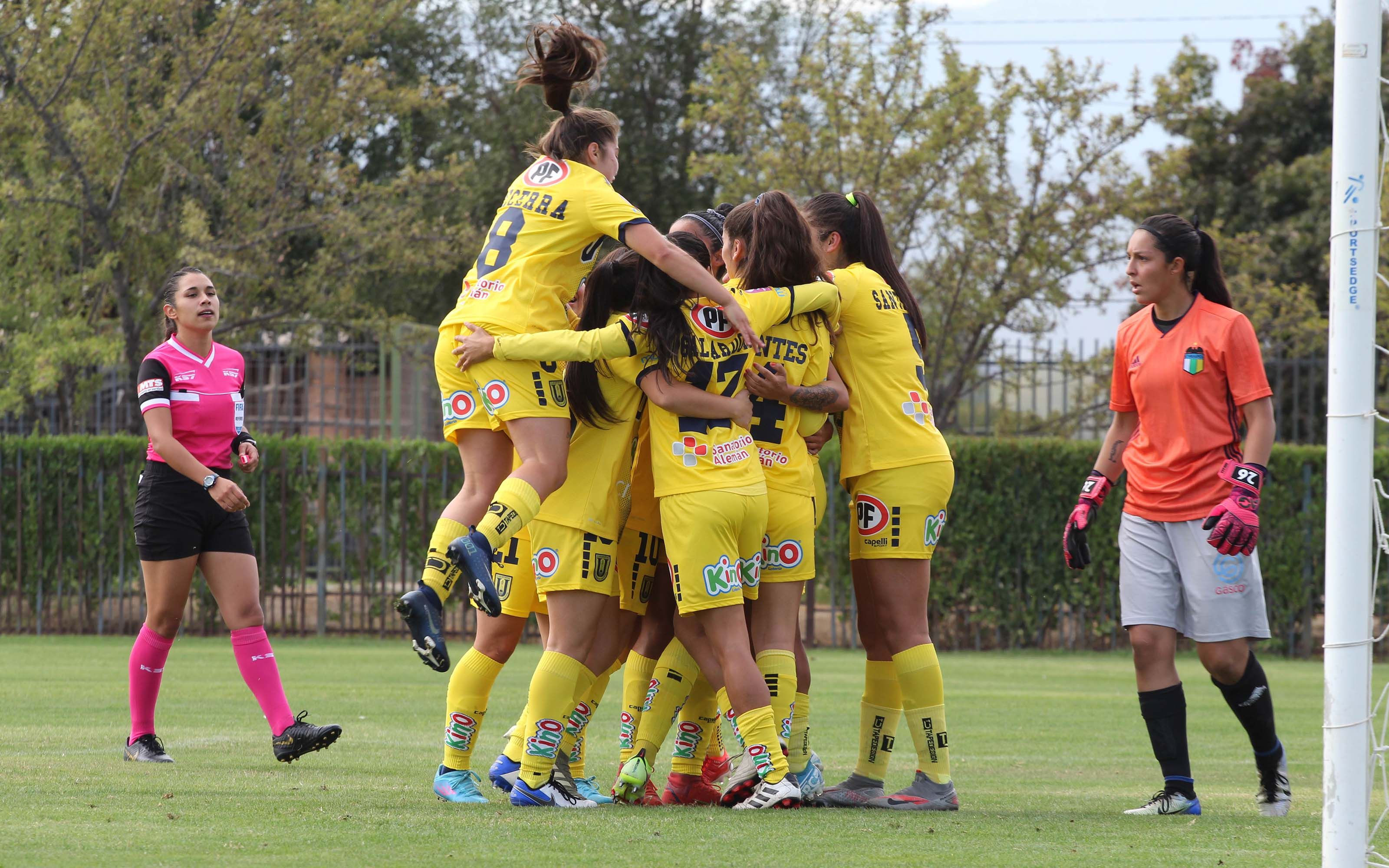 UdeC festejó su primera victoria mientras Huachipato no levanta cabeza