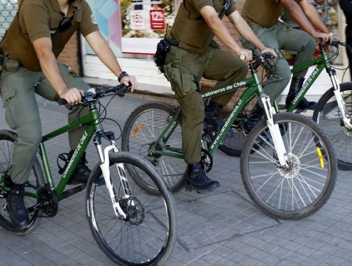 Municipalidad de Curanilahue donó bicicletas equipadas para patrullaje