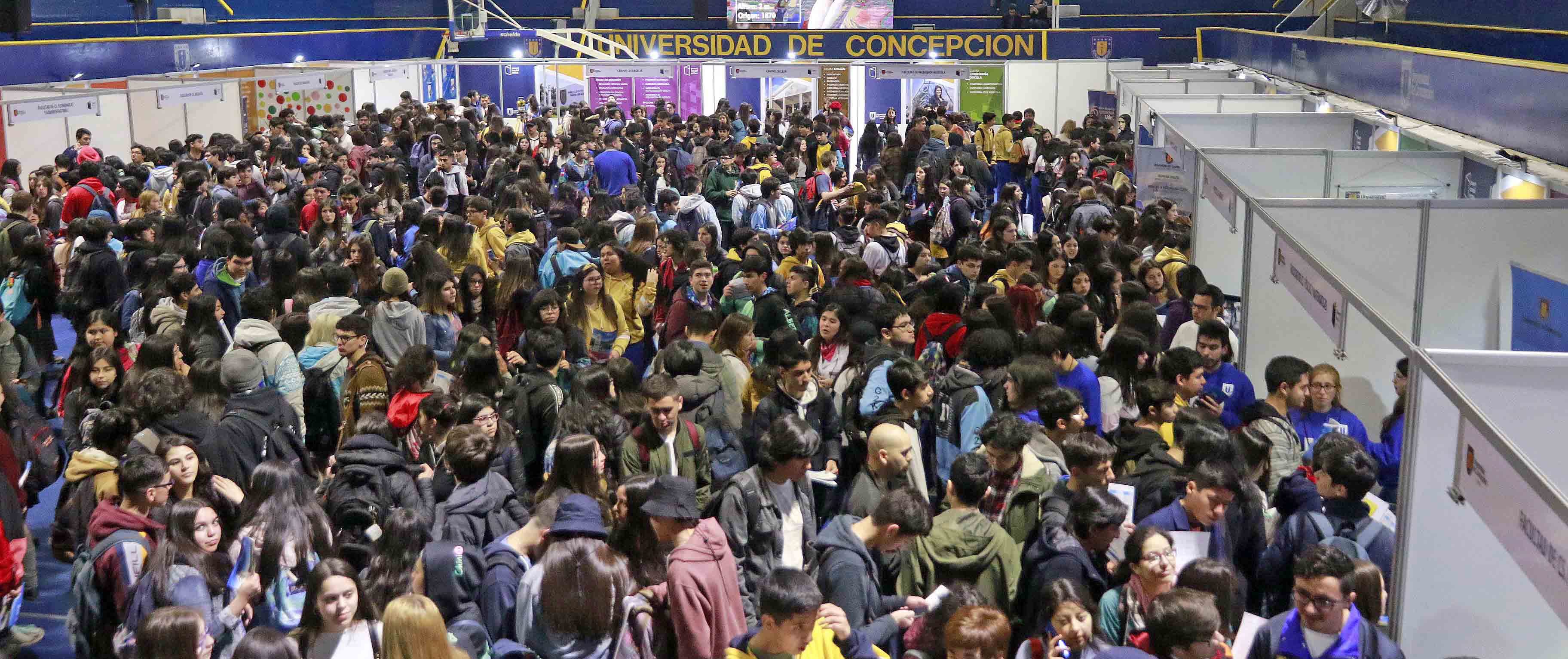 Miles de estudiantes participaron en el primer día de Puertas Abiertas ...