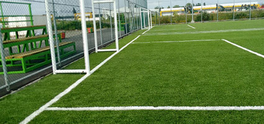 Y Cuando Abren Las Canchas Para Jugar Una Pichanga