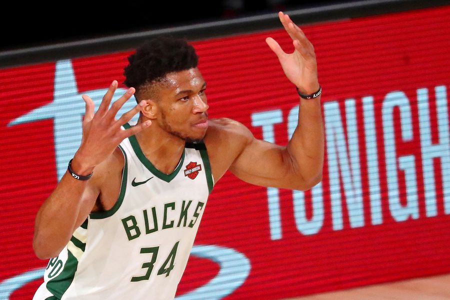 Milwaukee Bucks Hizo Historia En La Nba Al Anotar 29 Triples En