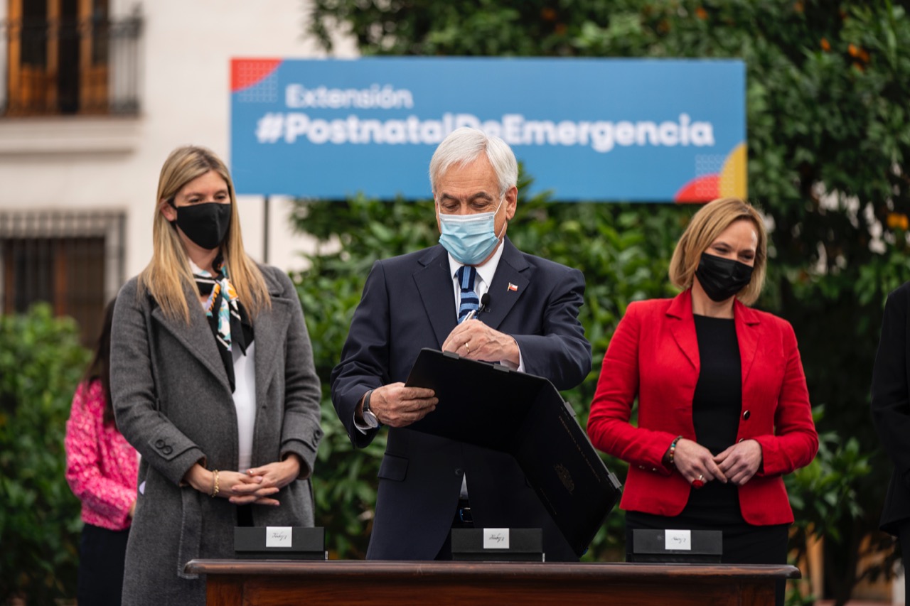 Presidente Piñera promulga extensión del postnatal de emergencia