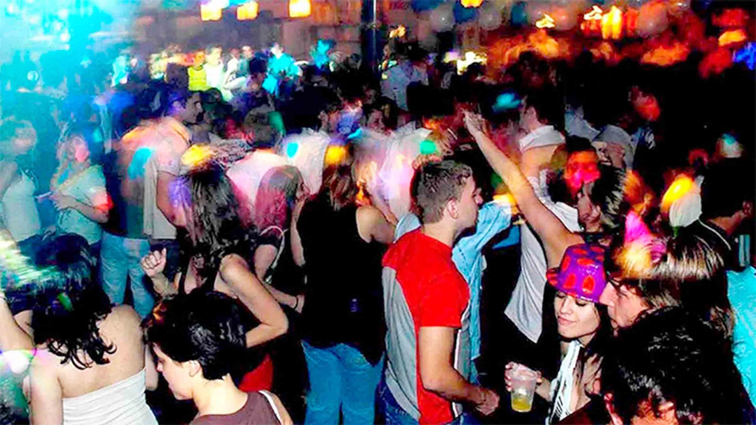 FIESTAS GUIRCA | Black Childrenu2019s Gloves (7.1 In) - Costume Accessory For Devils And Demons - Ideal For Halloween, Carnival And Fancy Dress Parties