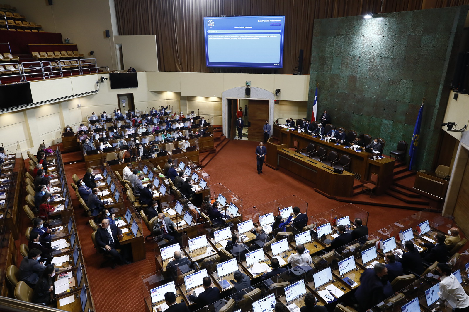 Cámara Baja rechazó los proyectos de quinto retiro universal y del Gobierno