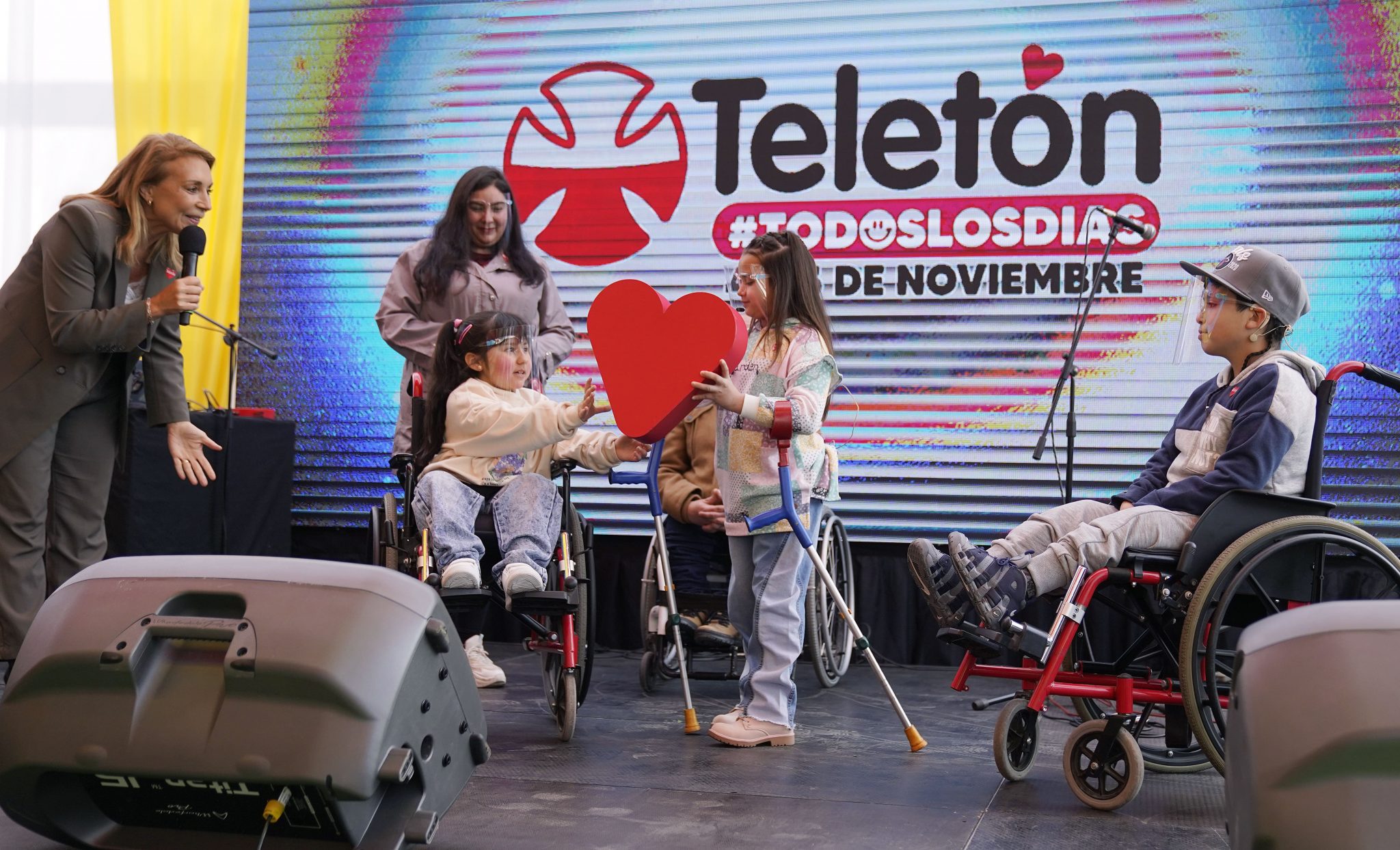 Teletón comienza su campaña 2022 presentando a Maithe Ilabaca, la niña