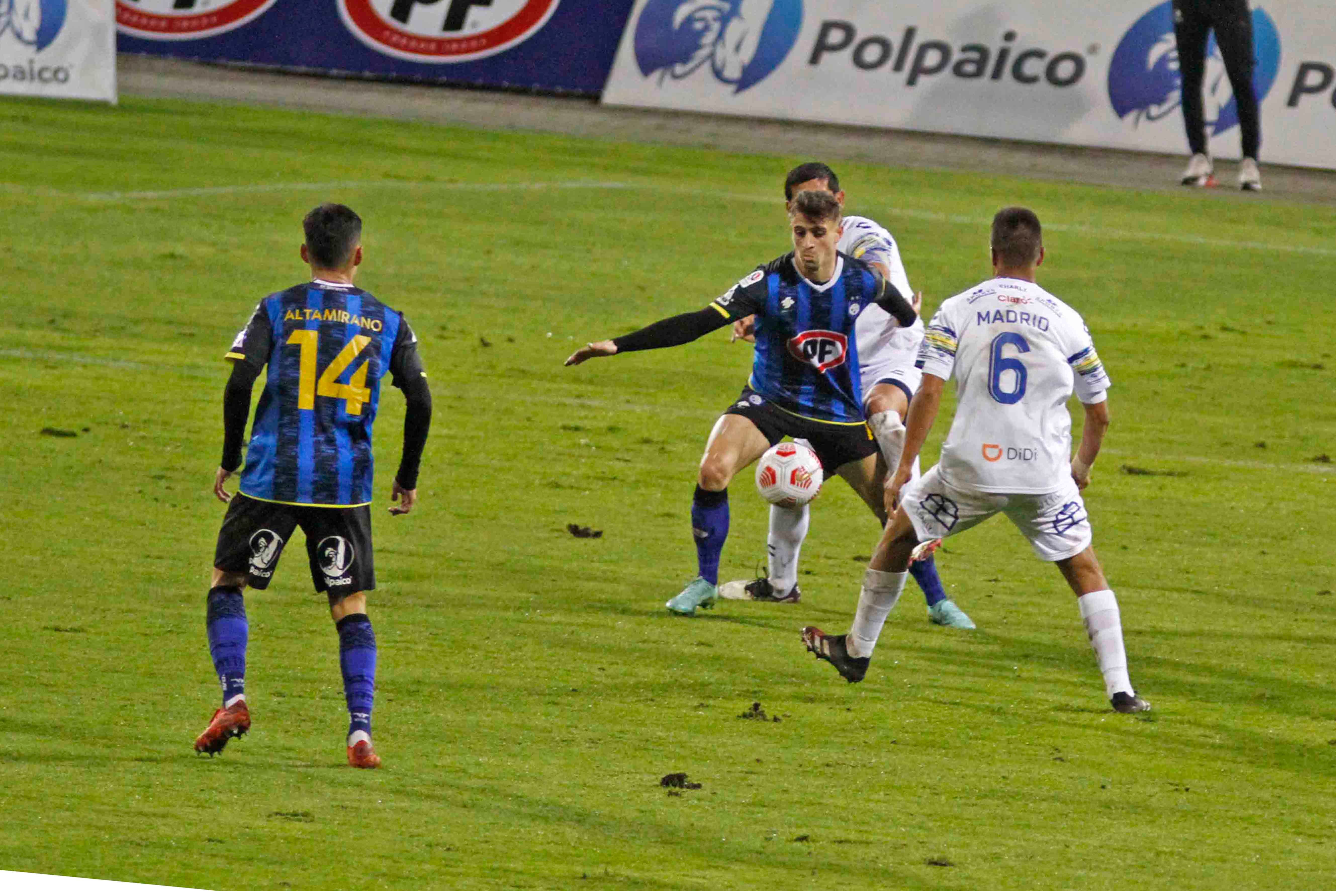 Huachipato Busca Reactivar El Sueño Internacional Ante Un Rival Directo