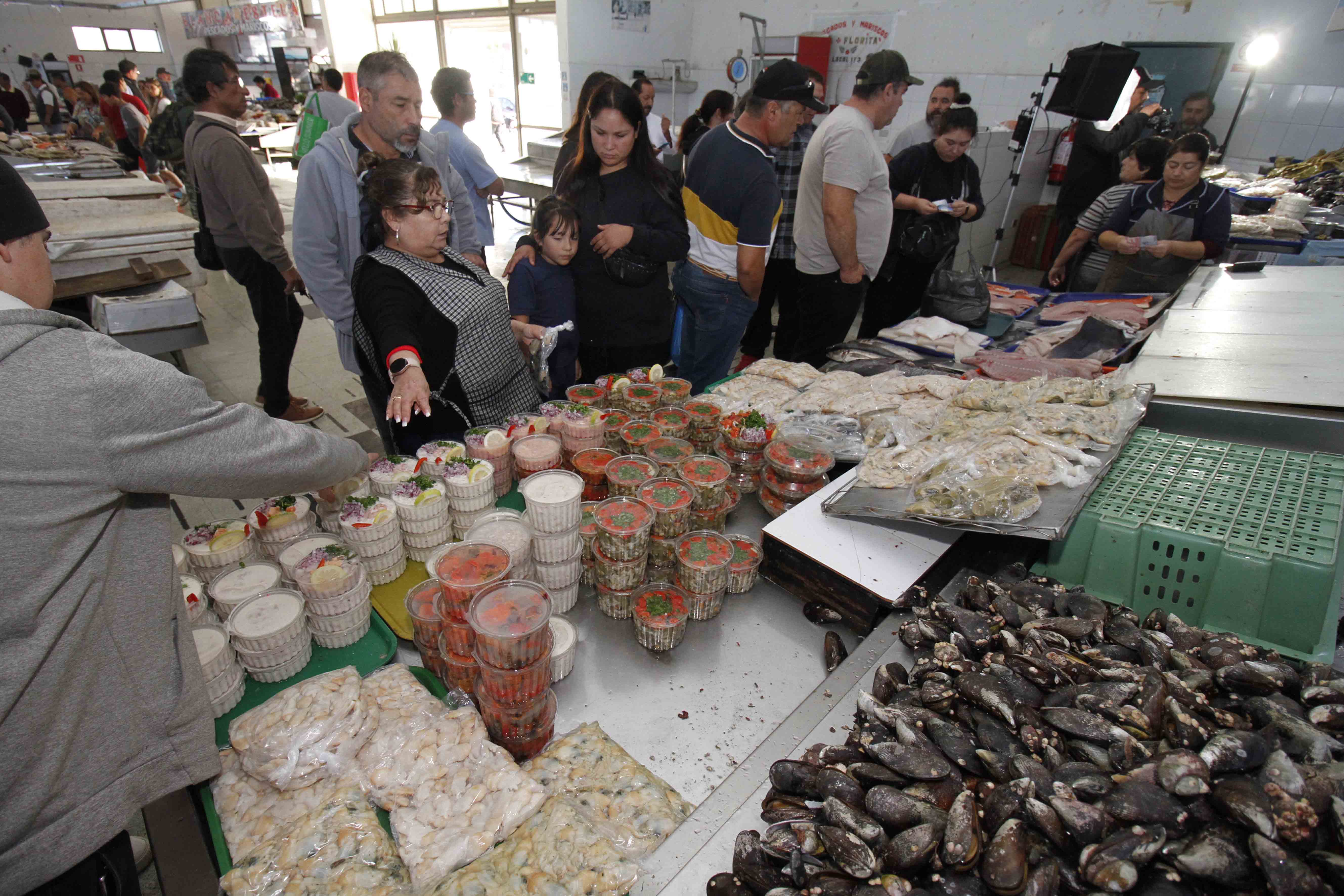 Pescados y mariscos: alimentos saludables que deben ser consumidos durante  todo el año