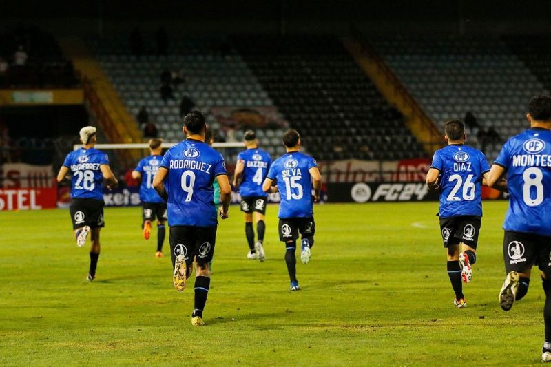 Conmebol suspende partido de Huachipato vs Gremio por inundaciones en