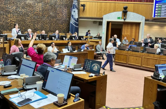 Proyecto de ley de presupuestos 2025 pasa a tercer trámite