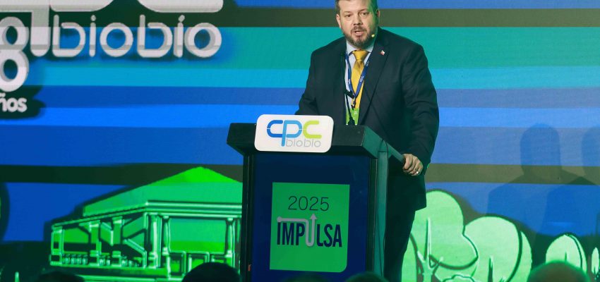 Johannes-Kaiser-en-debate-presidencial-850x400.jpg