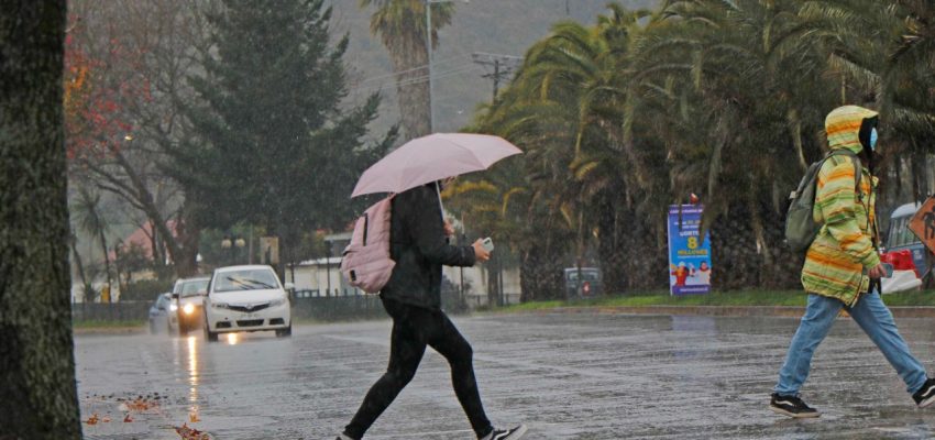 Biobío bajo alerta preventiva: pronostican lluvias, fuertes vientos y nieve en la alta cordillera