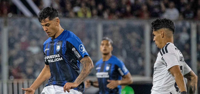 Huachipato quiere levantarse de la lona antes de que le cuenten siete