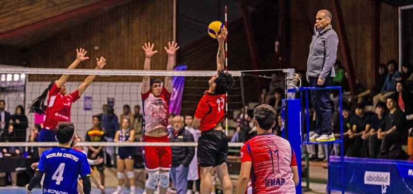 Adesup arrancó con juego de vóleibol mixto en la UBB