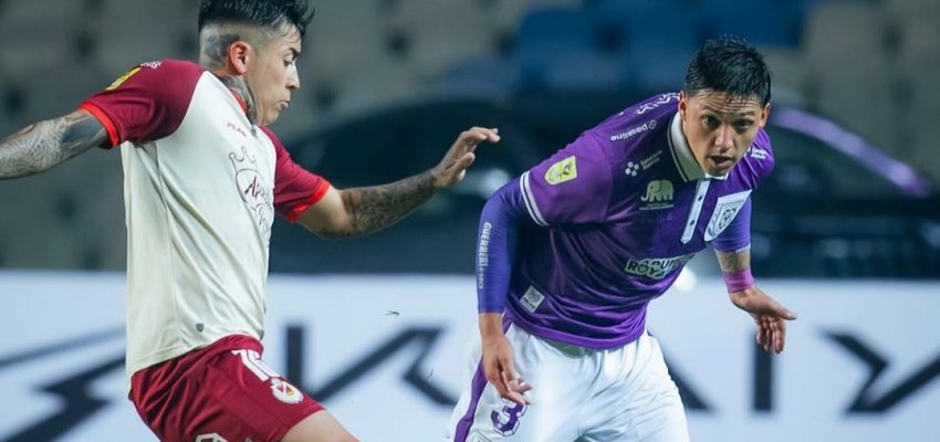 Carrasco será sorpresiva baja lila por tres partidos