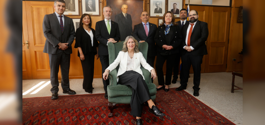 Rectora electa UdeC presenta parte de su equipo directivo durante el periodo 2026-2030
