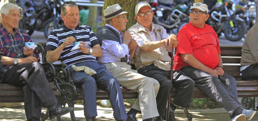 UF a $ 40 mil: economistas regionales explican origen y analizan efectos de la unidad de cuenta