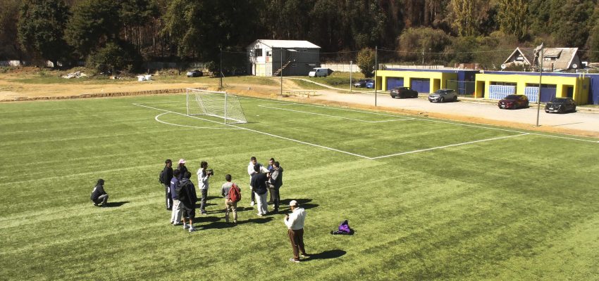 UdeC tendrá cancha de pasto natural y camarín como el Manchester City