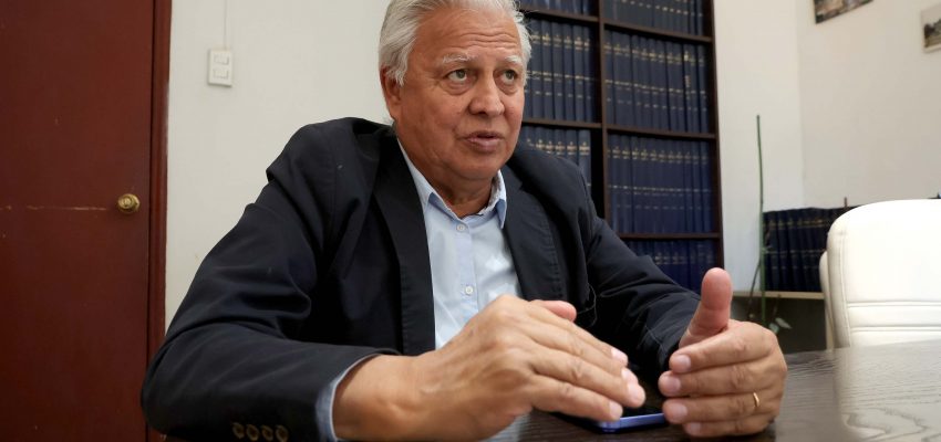 “Es una trampa”: senador Gastón Saavedra por proyecto de Reconstrucción Nacional