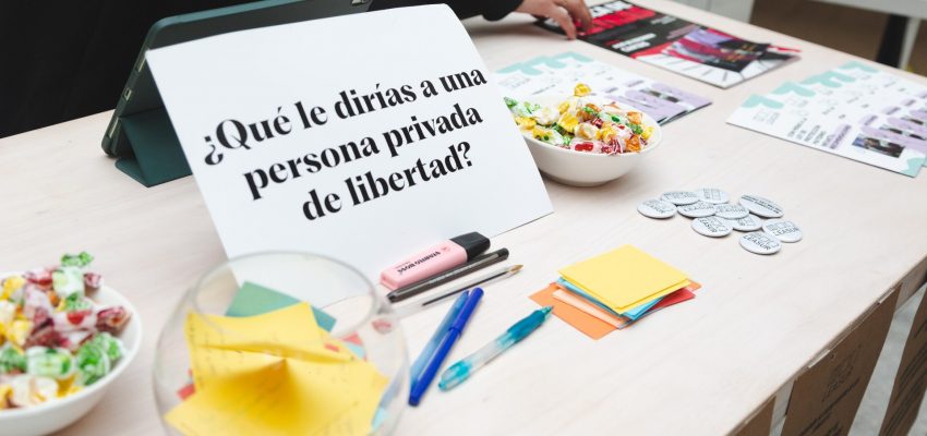Concurso literario “Cartas al encuentro” invita a acompañar la reinserción a través de la palabra