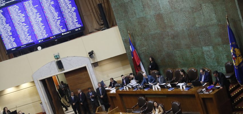 Avanza moción que aumenta sanciones por violencia escolar: en paralelo a riña en Talcahuano