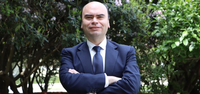 La formación jurídica frente a las nuevas exigencias tecnológica, ética y humanista